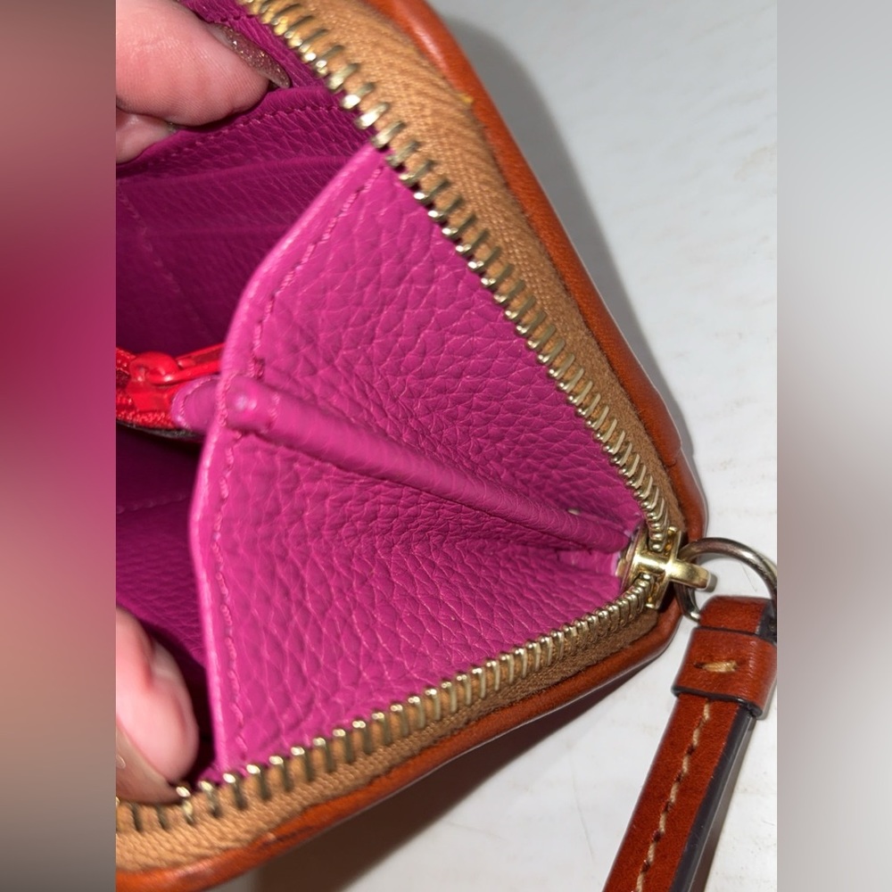 Dooney & Bourke Vintage Long Fuchsia Leather Wallet - Picture 8 of 14